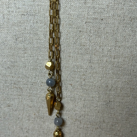 Stella&Dot Layered Necklace with Horn Detail - like new/display only - Picture 5 of 6